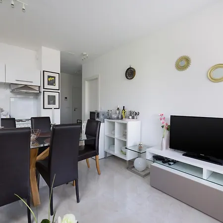 Nani Apartment